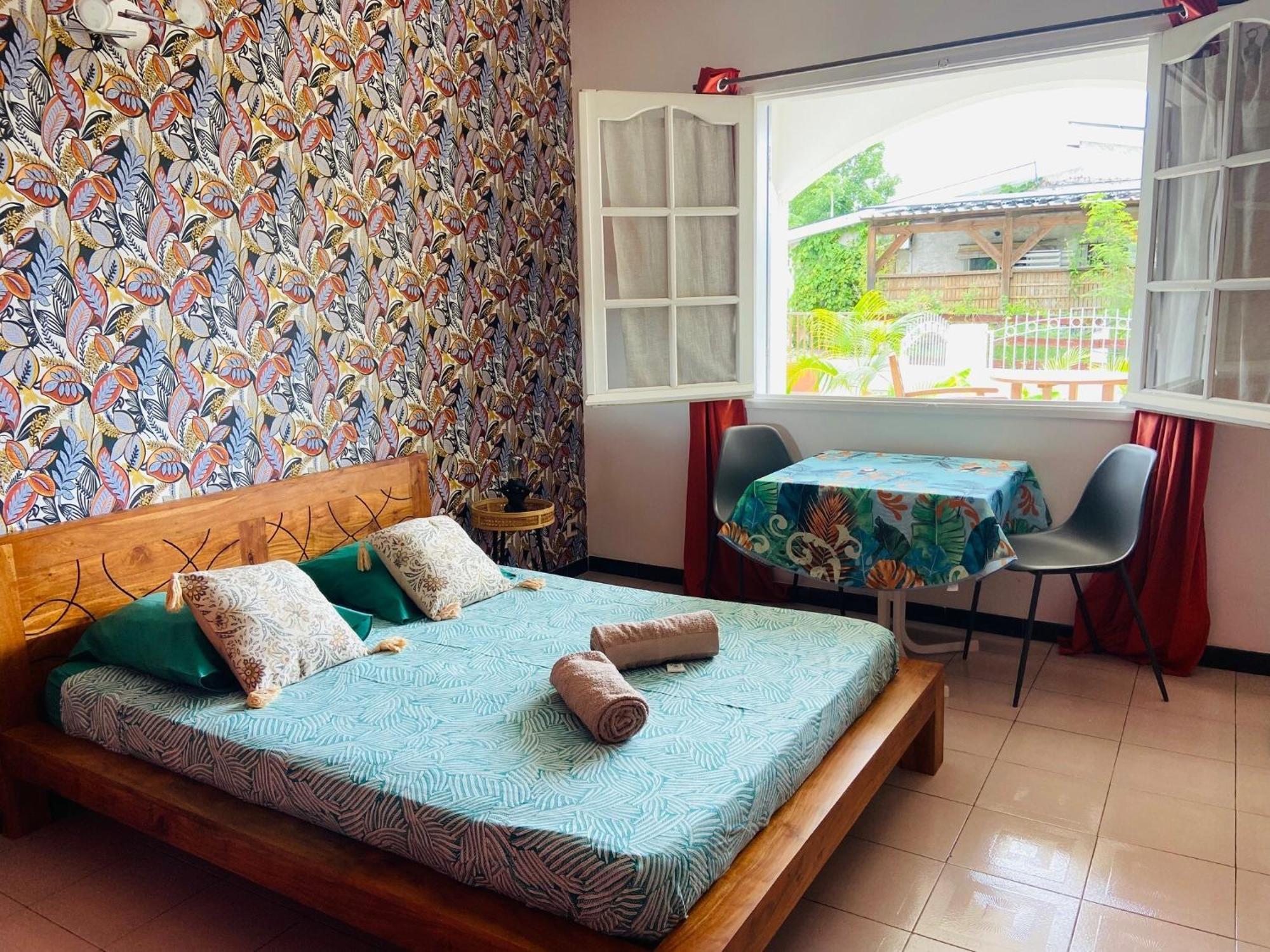 Le Caillou Blanc Bed & Breakfast Saint-Paul Rom bilde