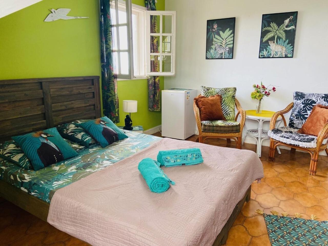 Le Caillou Blanc Bed & Breakfast Saint-Paul Rom bilde